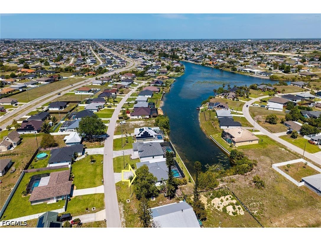 635 NE 7th Terrace Cape Coral FL 33909 2026021587 image28