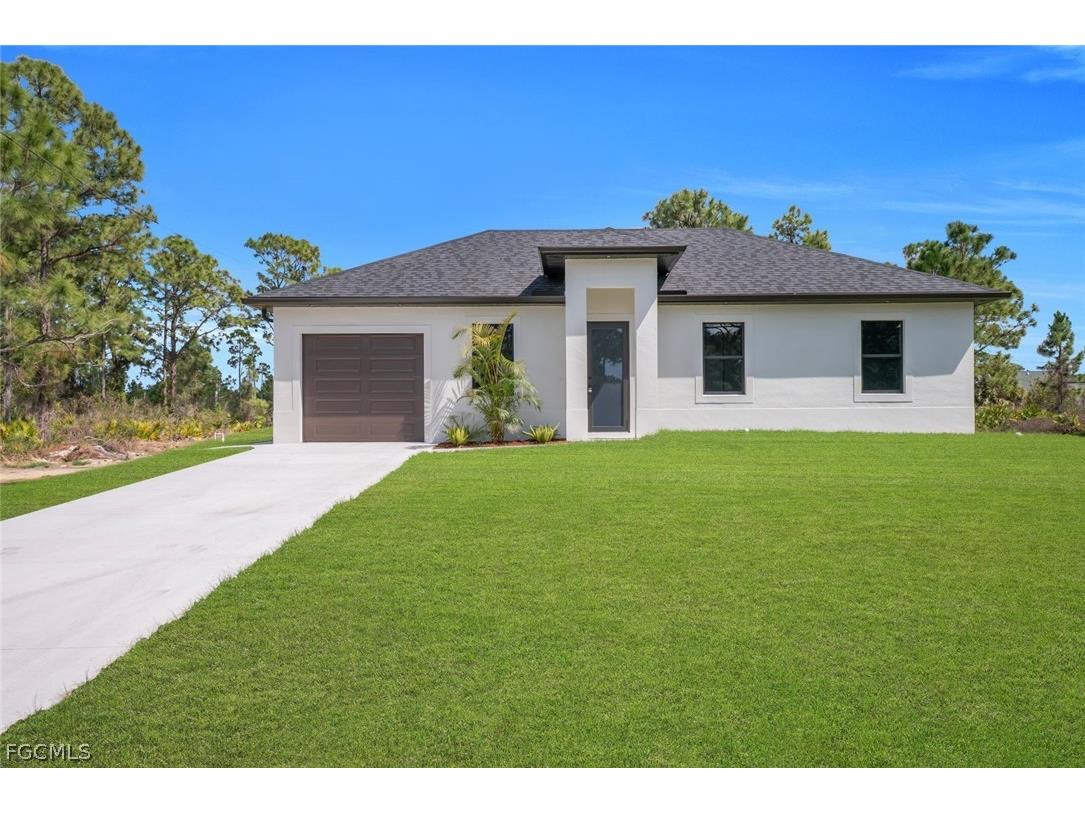 635 Summit Avenue S Lehigh Acres FL 33974 2026010990 image2