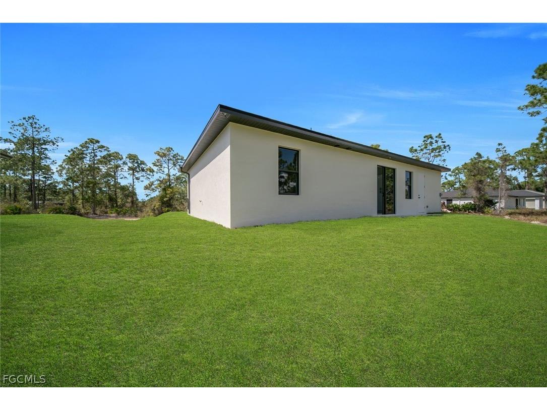 635 Summit Avenue S Lehigh Acres FL 33974 2026010990 image27