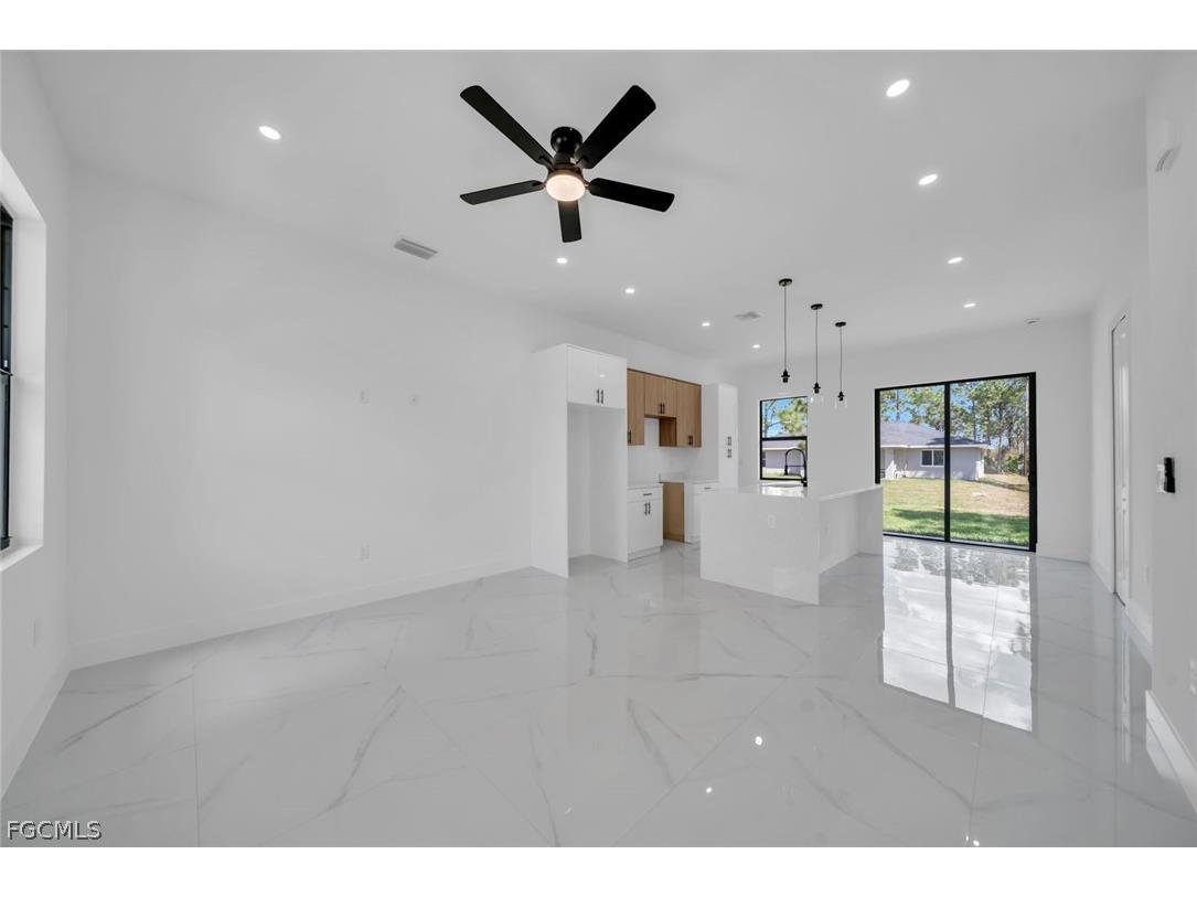 635 Summit Avenue S Lehigh Acres FL 33974 2026010990 image4