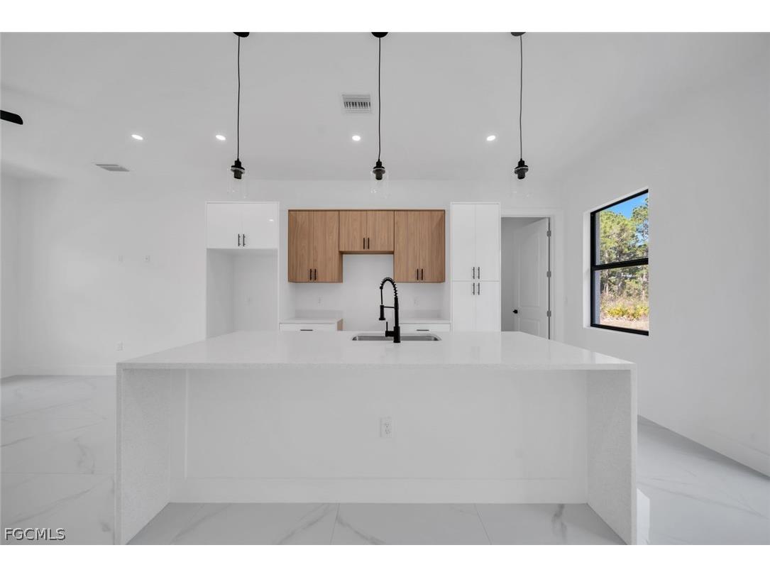 635 Summit Avenue S Lehigh Acres FL 33974 2026010990 image6