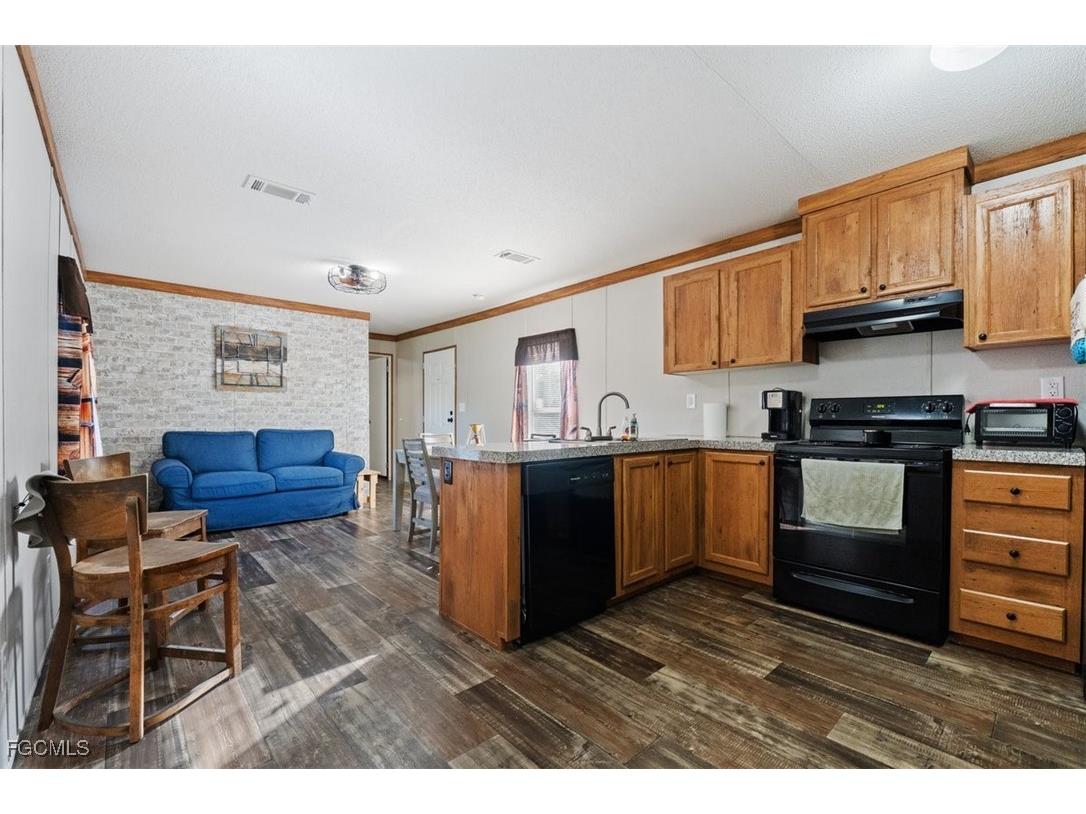 635 W Paso Fino Circle Clewiston FL 33440 2025024800 image28