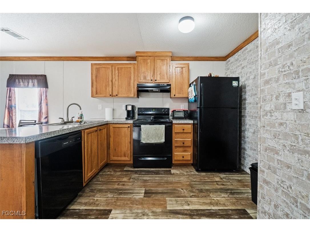 635 W Paso Fino Circle Clewiston FL 33440 2025024800 image29