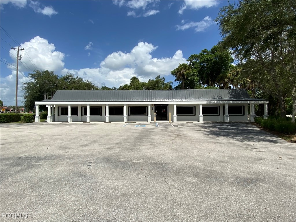 6350 Bayshore Road North Fort Myers FL 33917 2025022618 image2