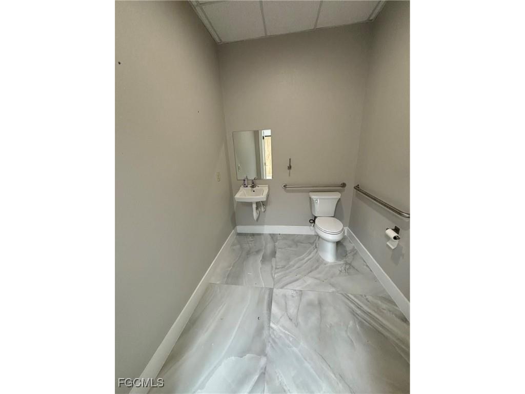 6350 Bayshore Road North Fort Myers FL 33917 2025022618 image26