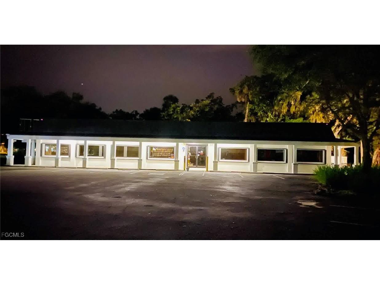 6350 Bayshore Road North Fort Myers FL 33917 2025022618 image36