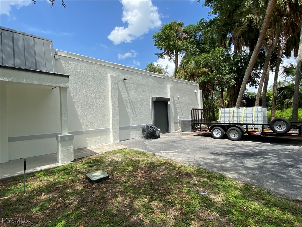 6350 Bayshore Road North Fort Myers FL 33917 2025022618 image8