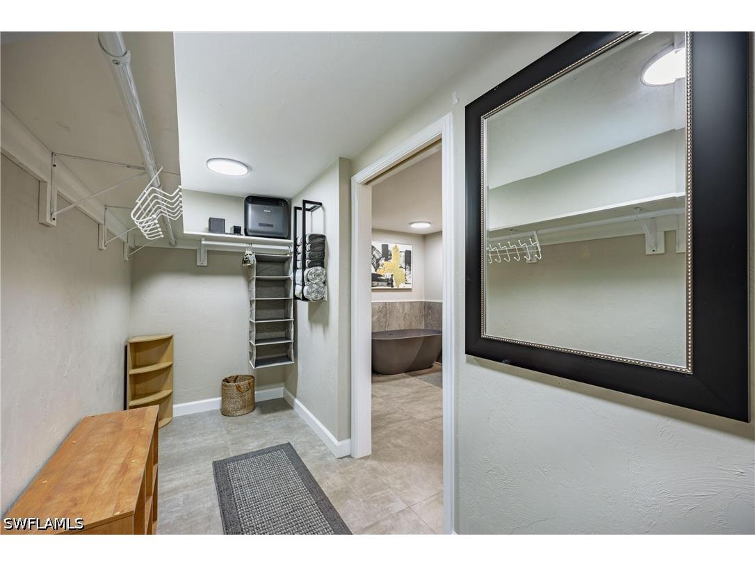 6350 Pelican Bay Boulevard #102B Naples FL 34108 226017649 image11