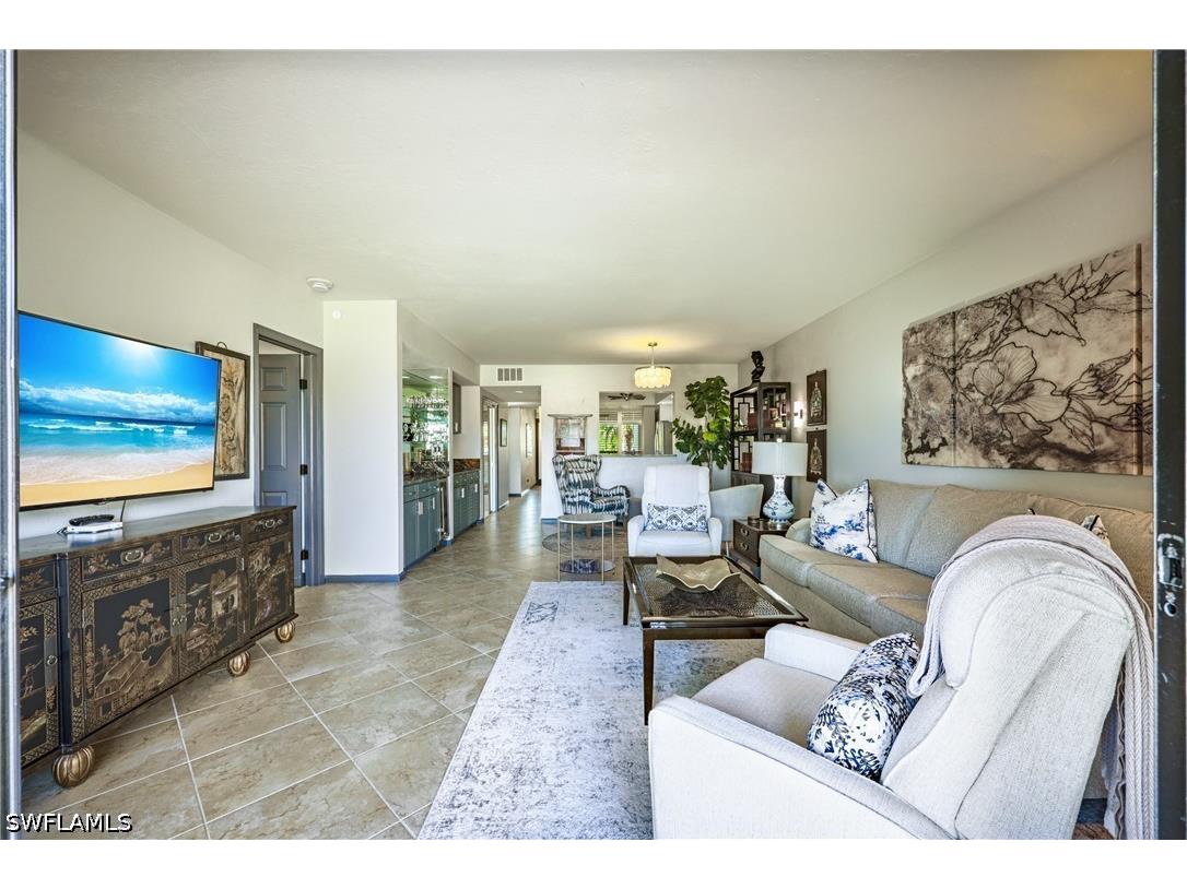 6350 Pelican Bay Boulevard #102B Naples FL 34108 226017649 image17
