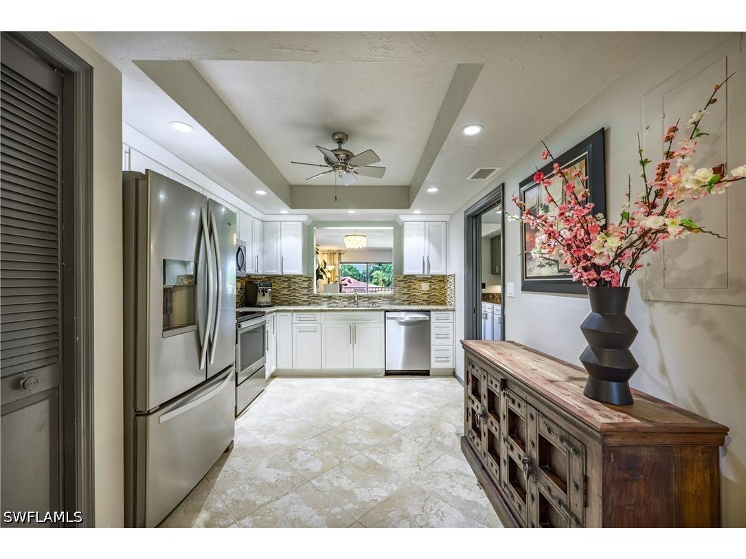 6350 Pelican Bay Boulevard #102B Naples FL 34108 226017649 image4