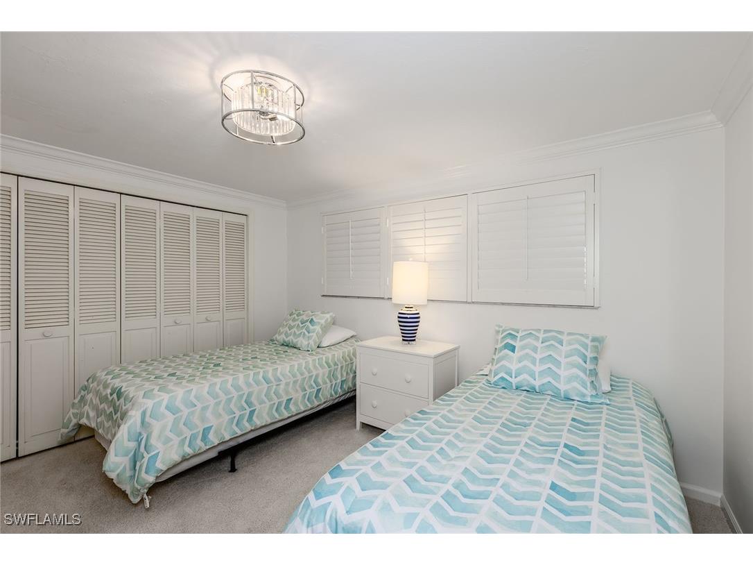 6350 Pelican Bay Boulevard #B-105 Naples FL 34108 225077728 image18