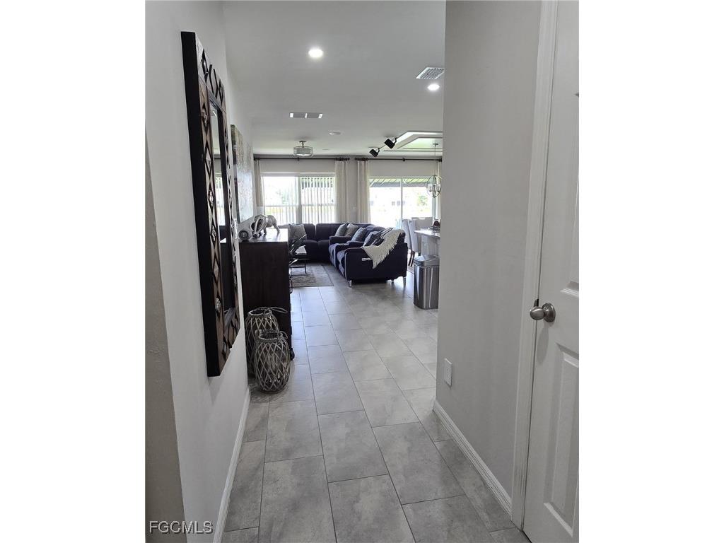 6351 Brant Bay Boulevard #103 North Fort Myers FL 33917 2025004847 image3