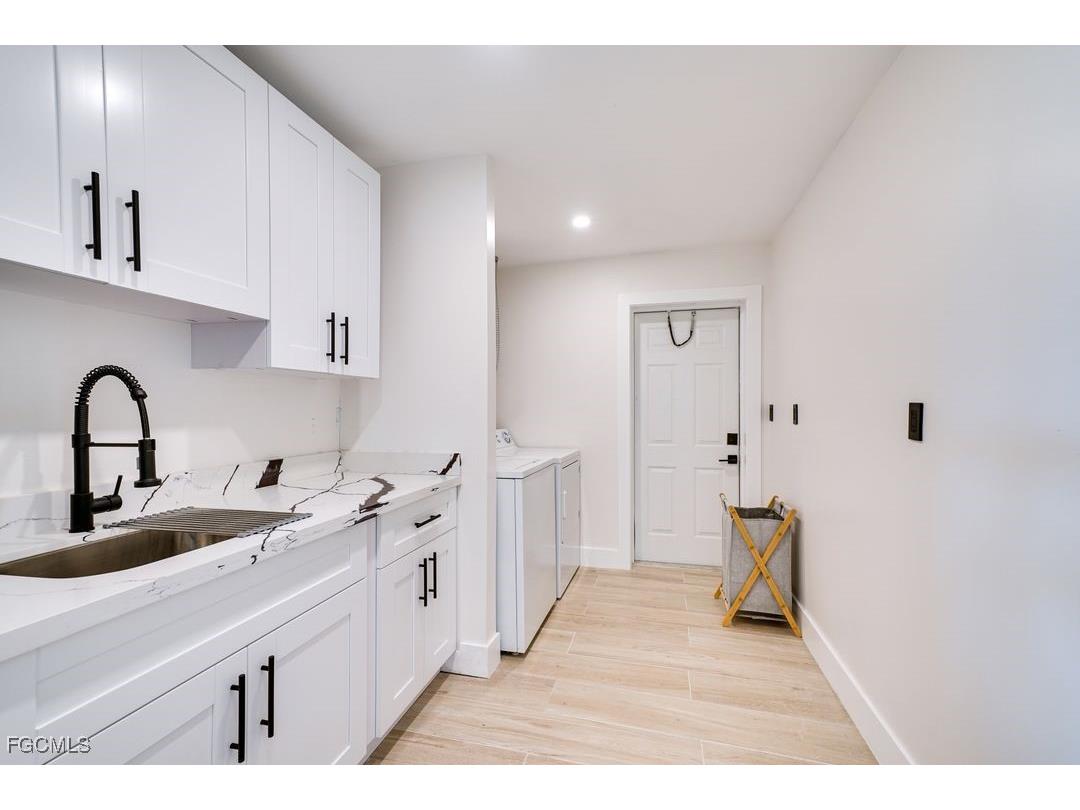 6359 Plumosa Avenue Fort Myers FL 33908 2025014093 image10