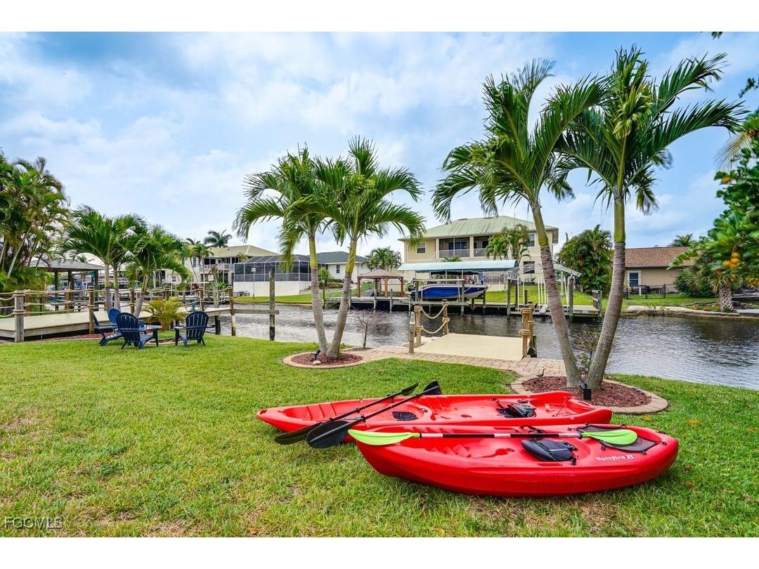 6359 Plumosa Avenue Fort Myers FL 33908 2025014093 image20