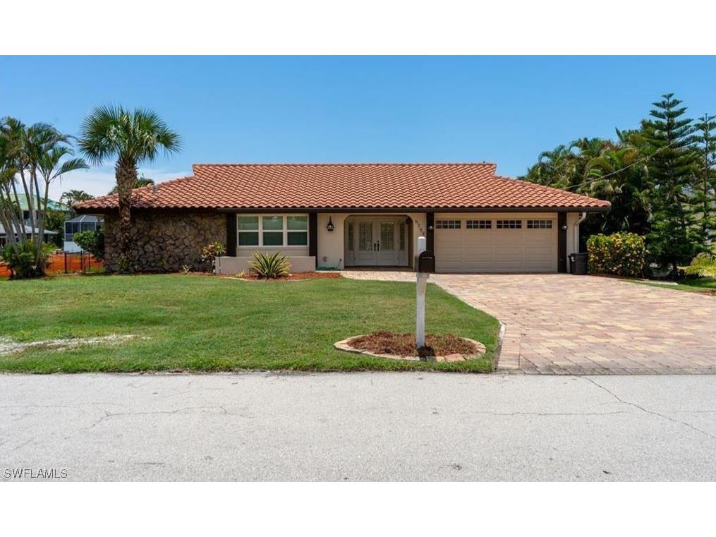 6359 Plumosa Avenue Fort Myers FL 33908 223041669 image1