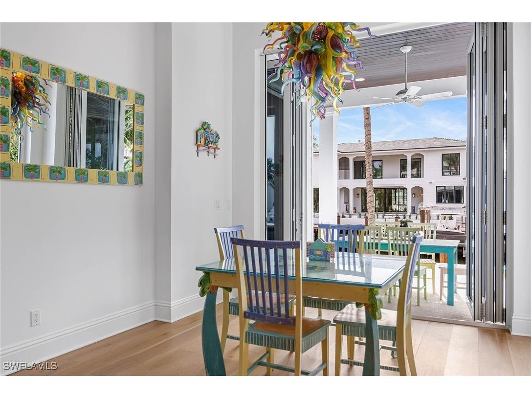 636 14th Avenue S Naples FL 34102 224085873 image11