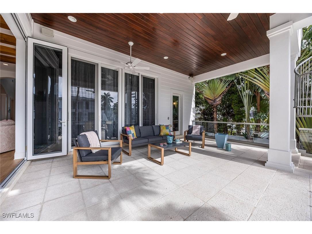 636 14th Avenue S Naples FL 34102 224085873 image15