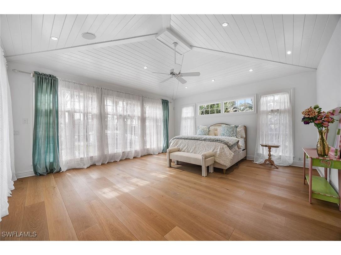 636 14th Avenue S Naples FL 34102 224085873 image19