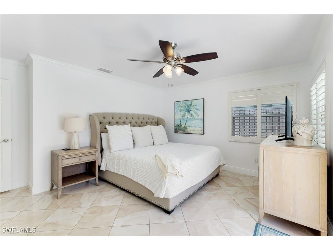 636 98th Avenue N Naples FL 34108 225054987 image9