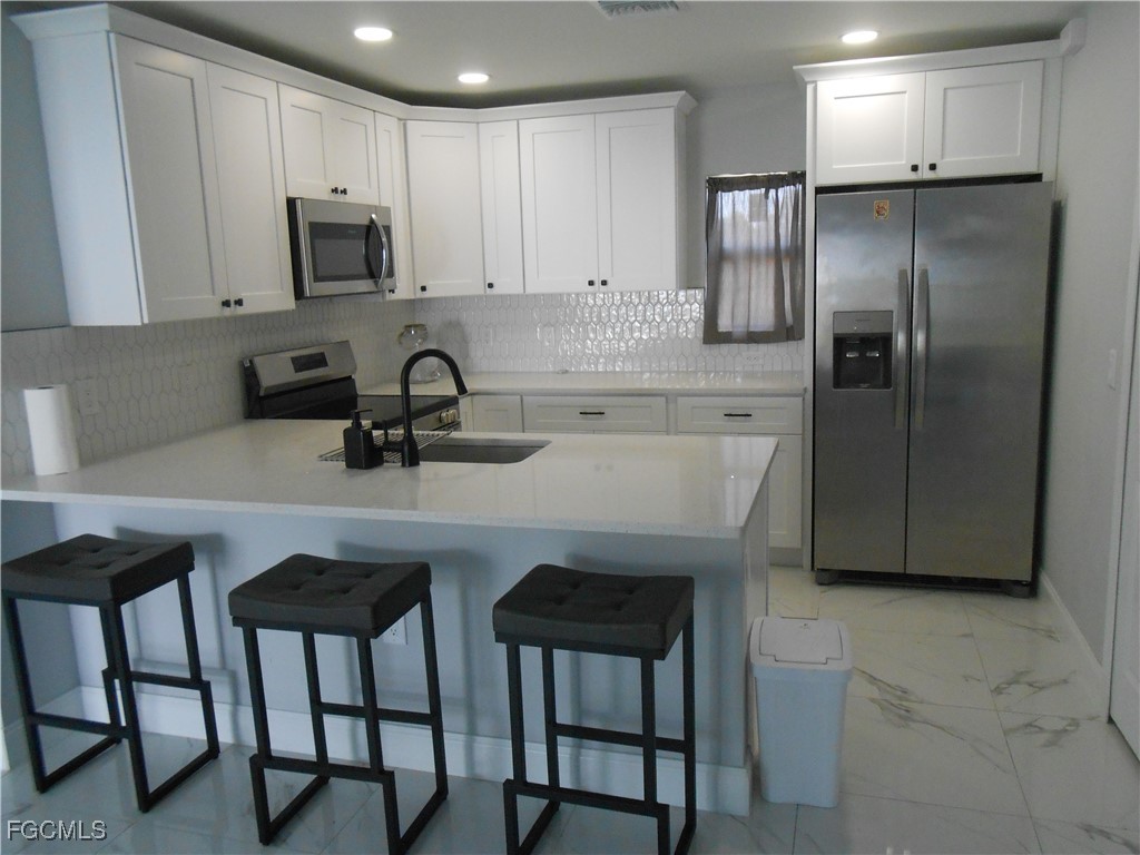 636 Eisenhower Boulevard Lehigh Acres FL 33974 2025021498 image2