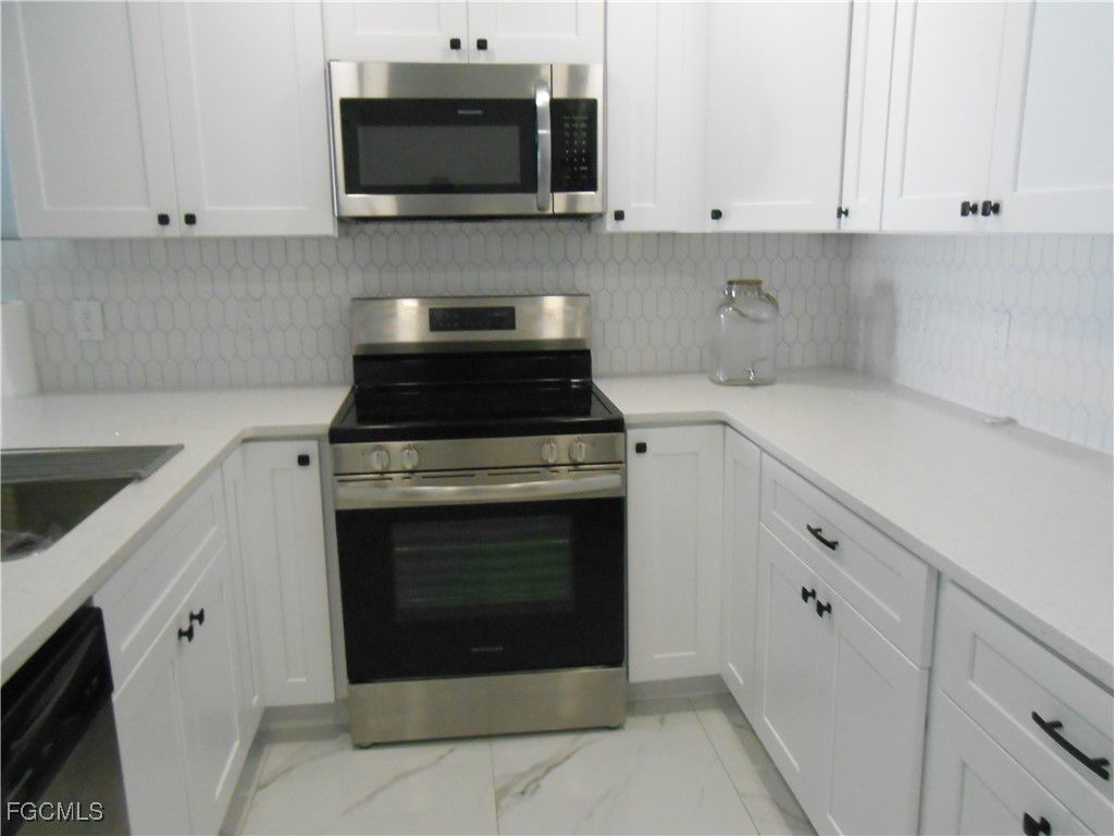 636 Eisenhower Boulevard Lehigh Acres FL 33974 2025021498 image3