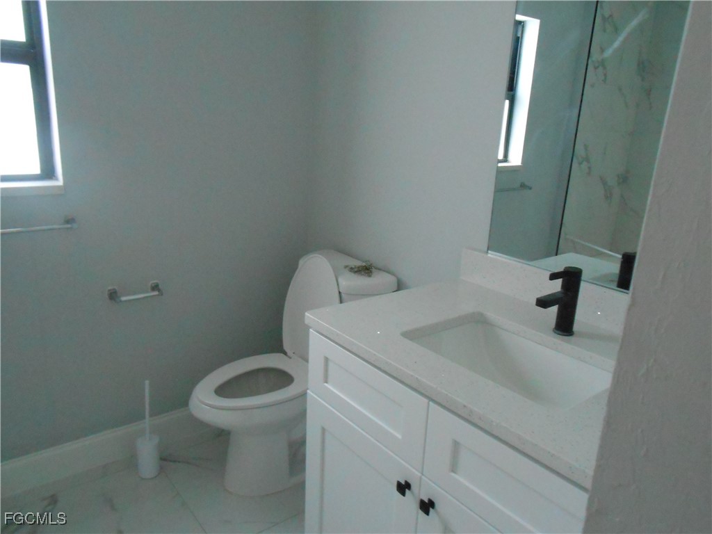 636 Eisenhower Boulevard Lehigh Acres FL 33974 2025021498 image8