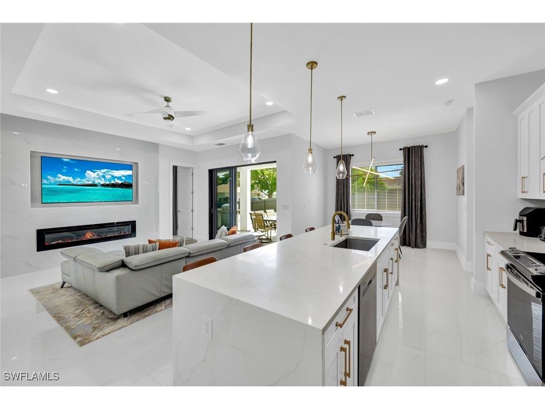 636 NE 8th Terrace Cape Coral FL 33909 225073910 image10