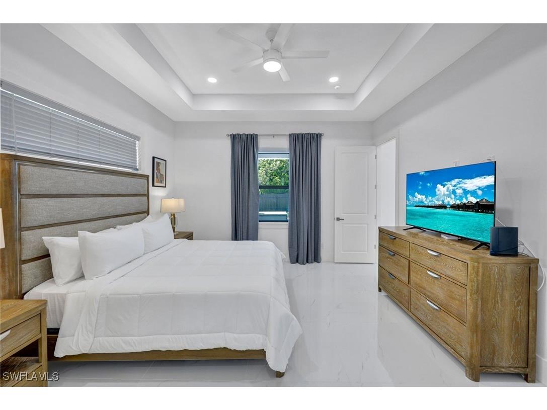 636 NE 8th Terrace Cape Coral FL 33909 225073910 image17