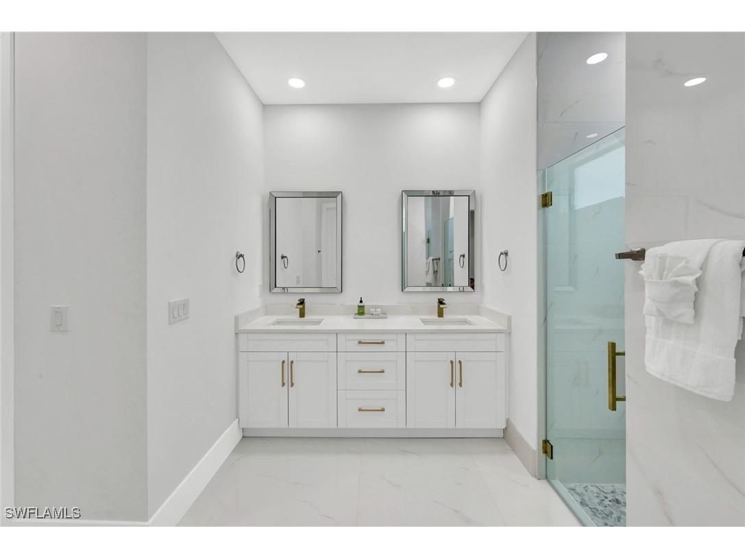 636 NE 8th Terrace Cape Coral FL 33909 225073910 image20