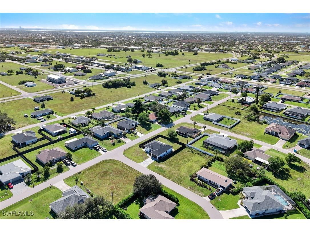 636 NE 8th Terrace Cape Coral FL 33909 225073910 image38