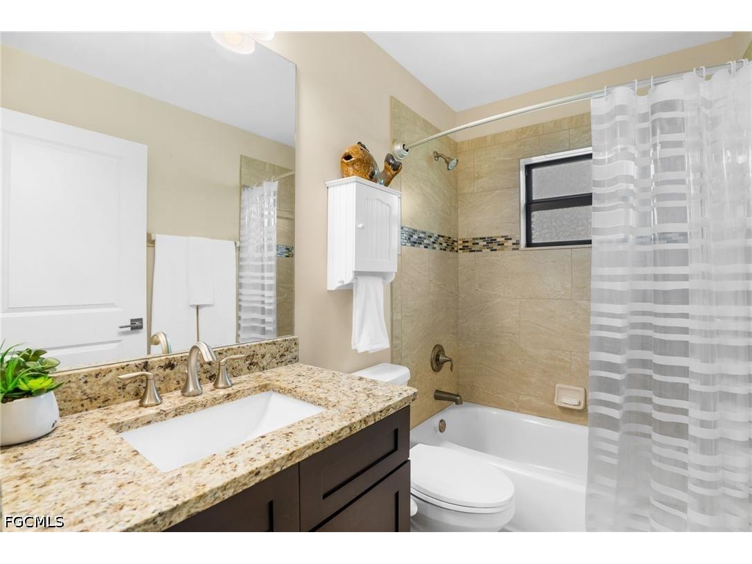 636 SE 11th Avenue Cape Coral FL 33990 2026024682 image35
