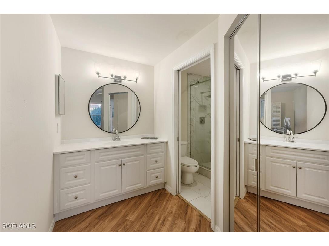 636 Windsor Square #102 Naples FL 34104 225078341 image12