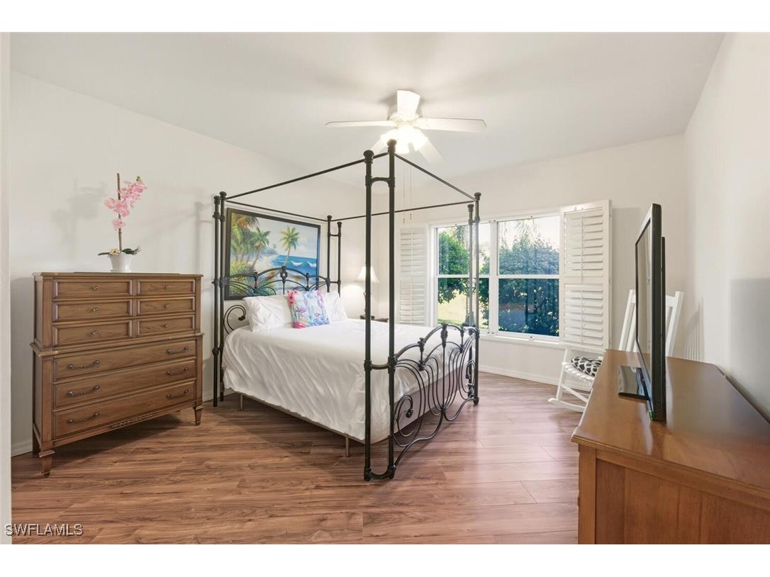 636 Windsor Square #102 Naples FL 34104 225078345 image12