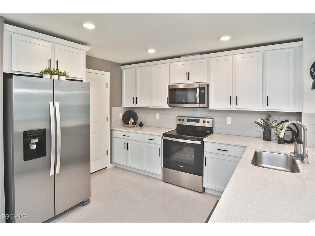 6360 Brant Bay Boulevard #104 North Fort Myers FL 33917 2025019732 image28