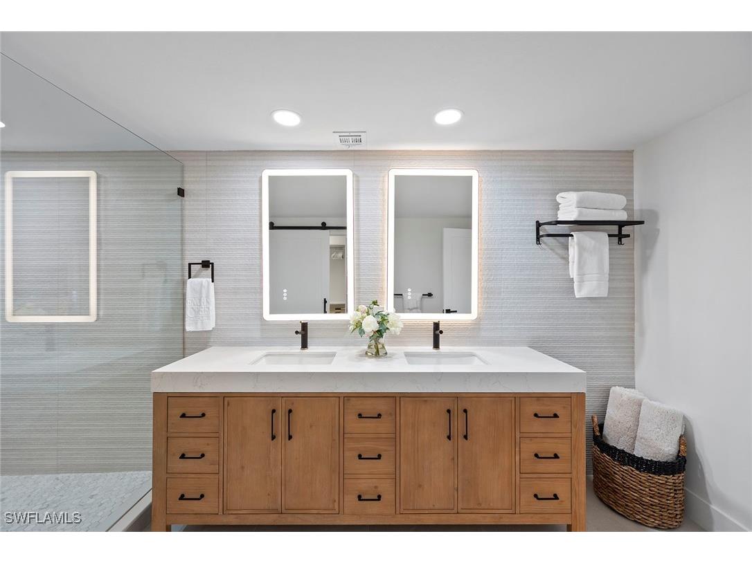 6360 Pelican Bay Boulevard #C-105 Naples FL 34108 225077189 image17