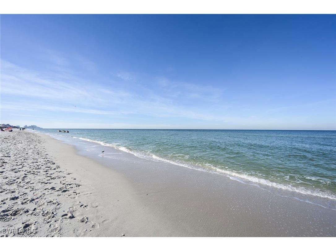 6360 Pelican Bay Boulevard #C-105 Naples FL 34108 225077189 image37