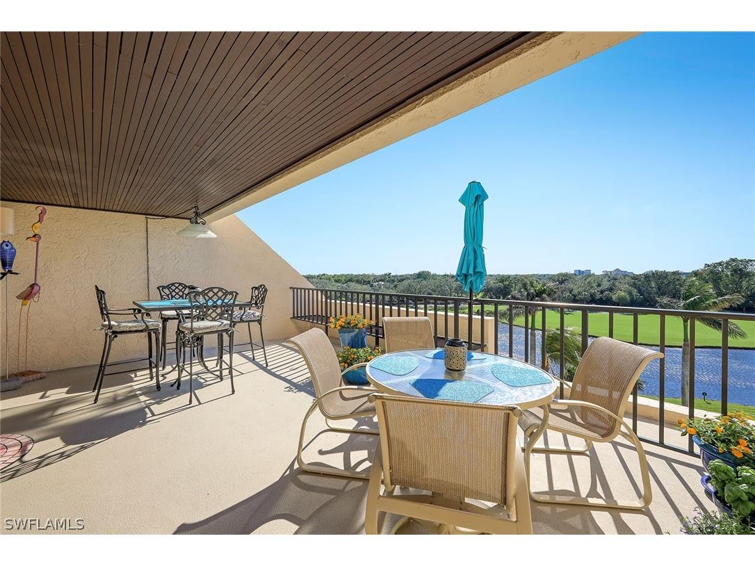 6360 Pelican Bay Boulevard #C-PH2 Naples FL 34108 223010685 image1