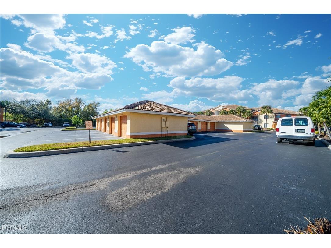 6361 Aragon Way #106 Fort Myers FL 33966 2026001265 image16