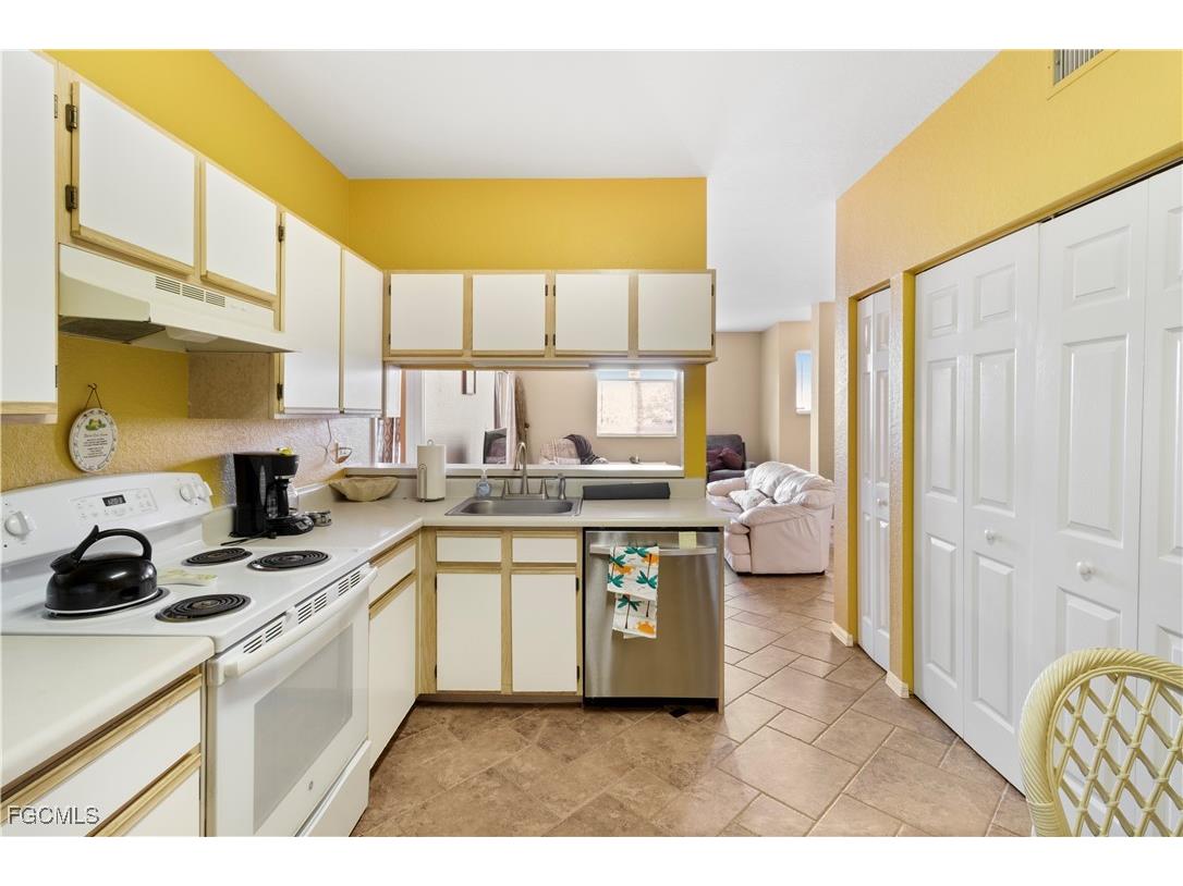 6361 Aragon Way #202 Fort Myers FL 33966 2026000469 image12