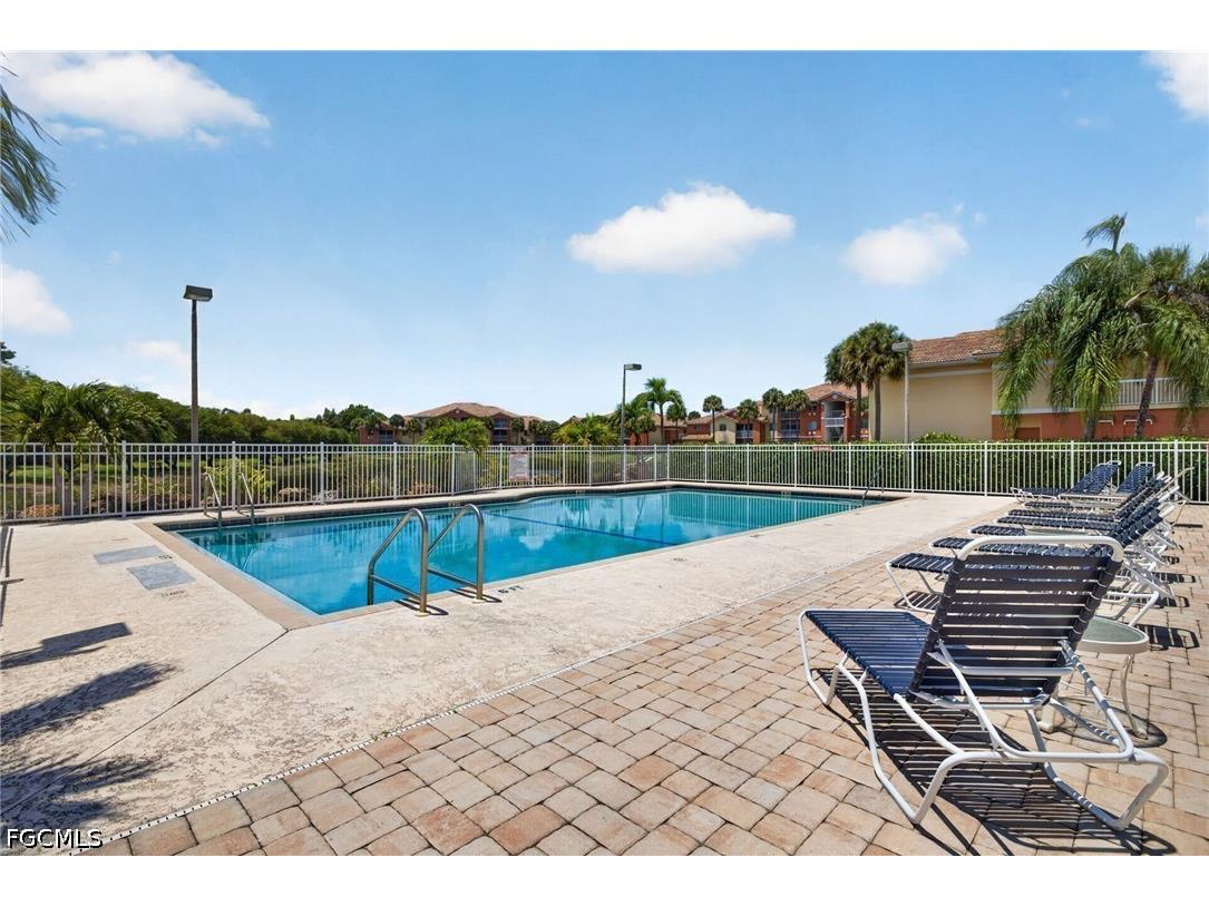 6361 Aragon Way #202 Fort Myers FL 33966 2026019700 image26