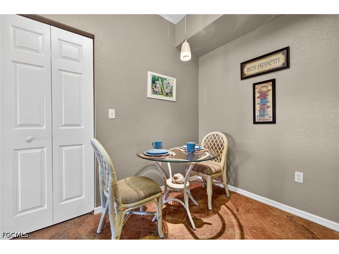 6361 Aragon Way #202 Fort Myers FL 33966 2026019700 image8