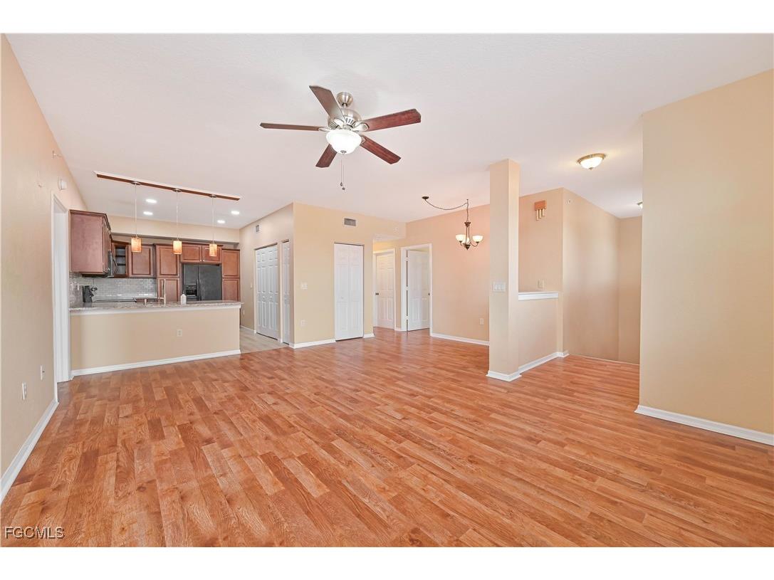 6361 Aragon Way #208 Fort Myers FL 33966 2025002325 image5