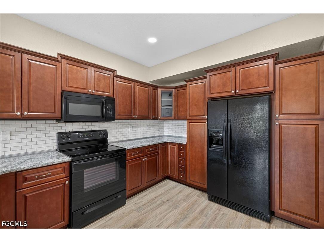 6361 Aragon Way #208 Fort Myers FL 33966 2026023502 image10