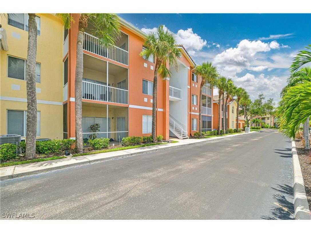 6361 Aragon Way #305 Fort Myers FL 33966 224058128 image1