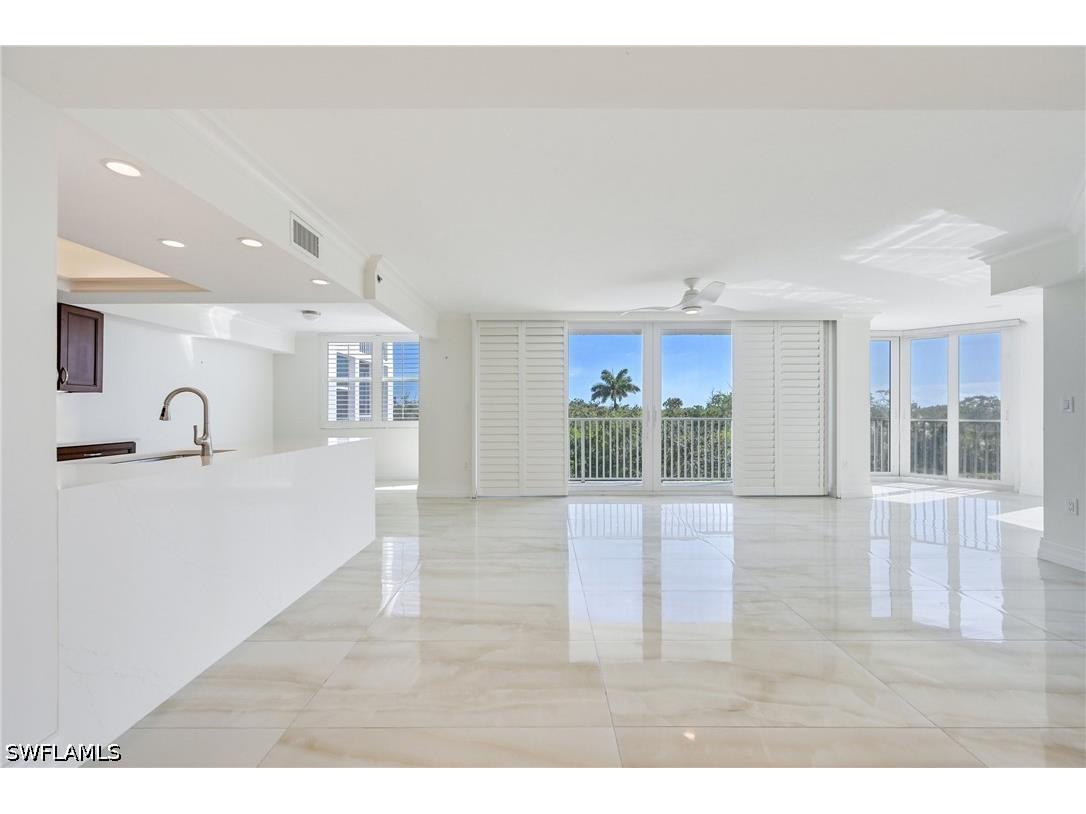 6361 Pelican Bay Boulevard #202 Naples FL 34108 226021292 image5