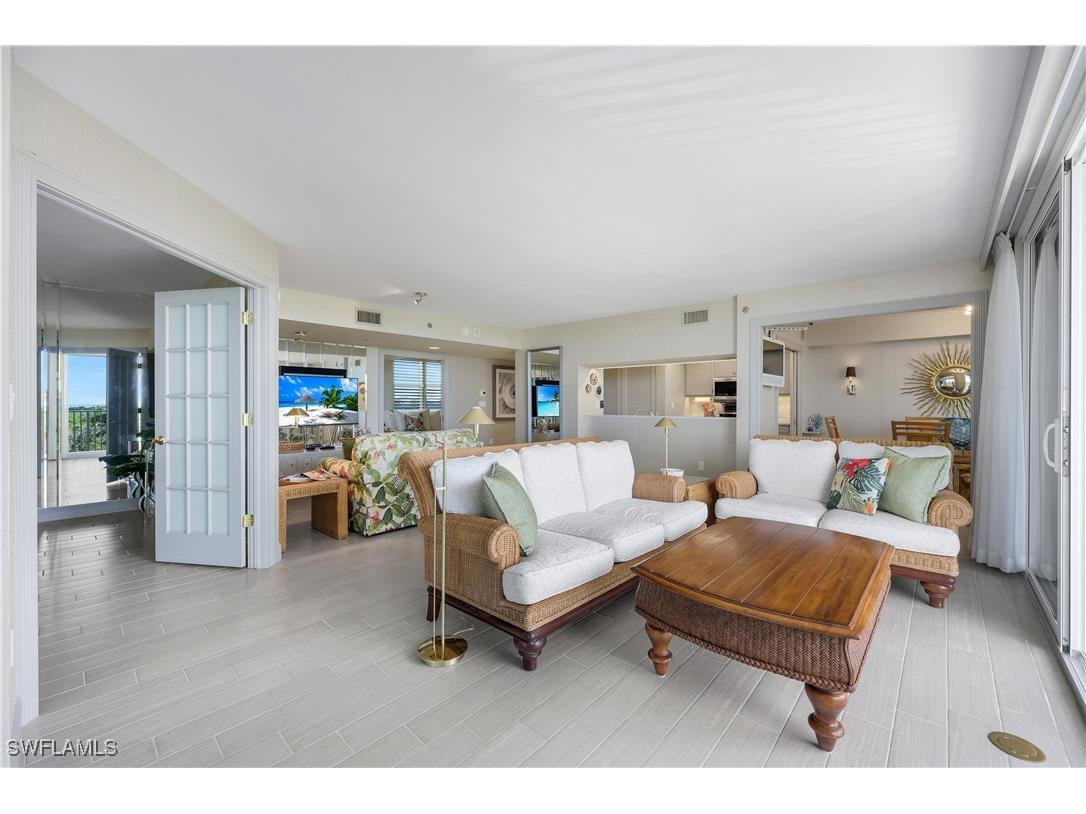 6361 Pelican Bay Boulevard #402 Naples FL 34108 225074167 image14