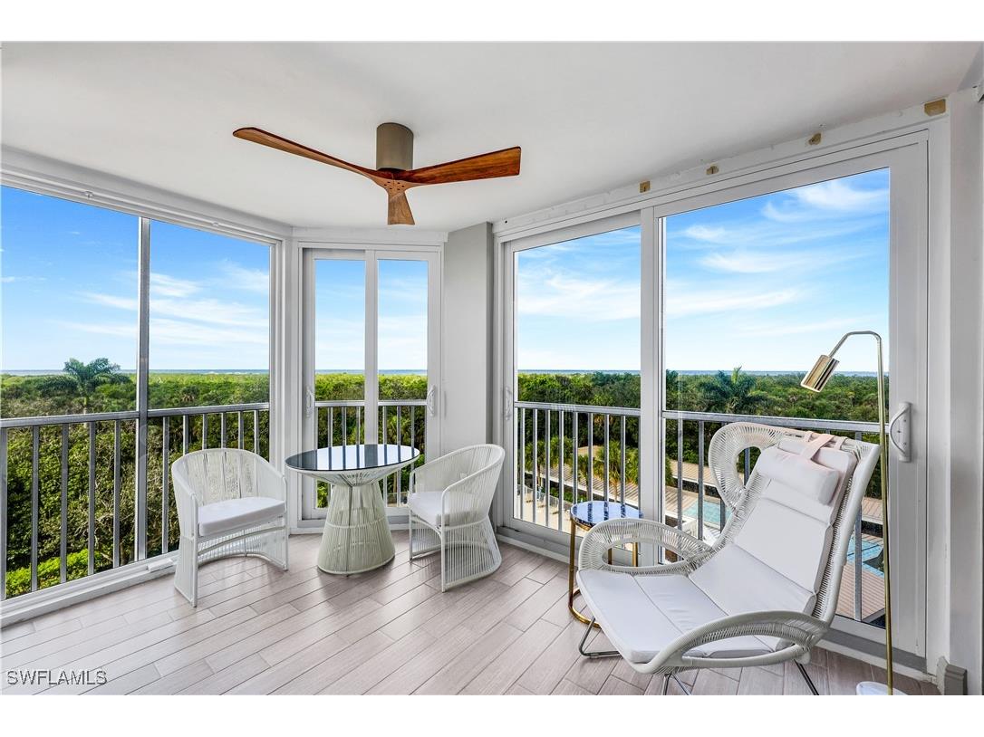 6361 Pelican Bay Boulevard #402 Naples FL 34108 225074167 image17