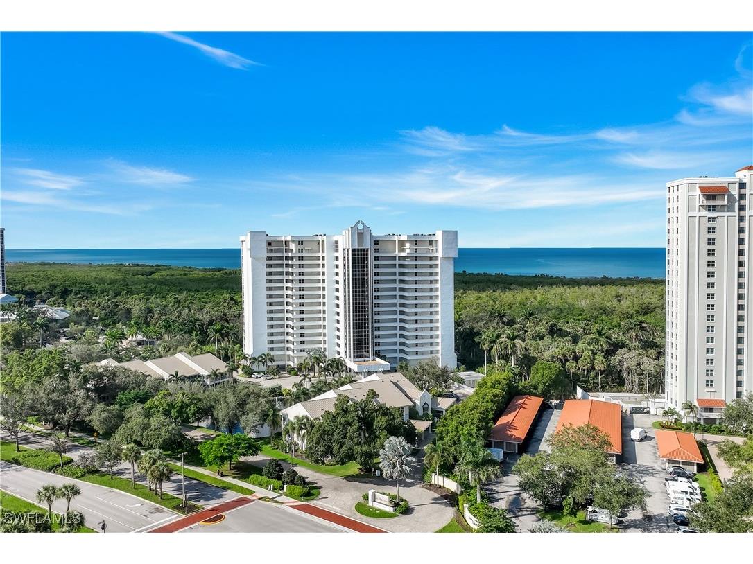6361 Pelican Bay Boulevard #402 Naples FL 34108 225074167 image23