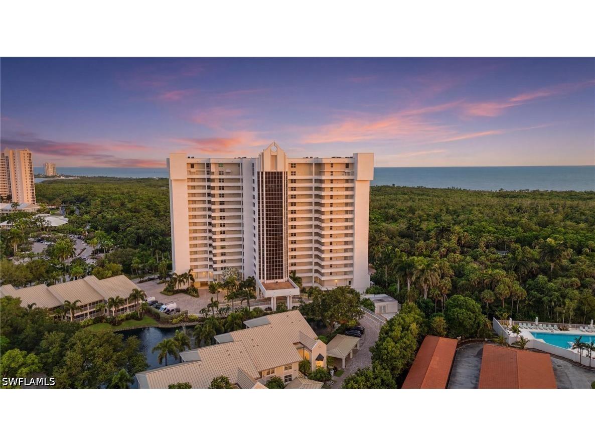 6361 Pelican Bay Boulevard #402 Naples FL 34108 226022910 image2