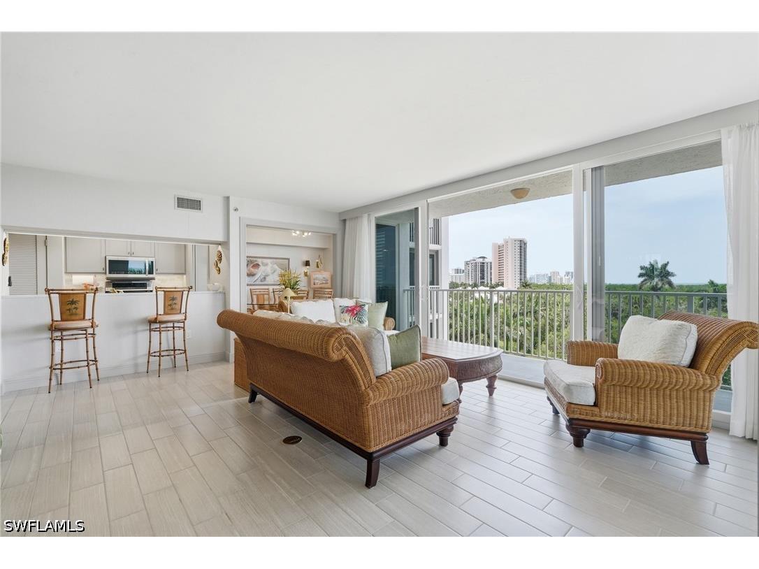 6361 Pelican Bay Boulevard #402 Naples FL 34108 226022910 image6